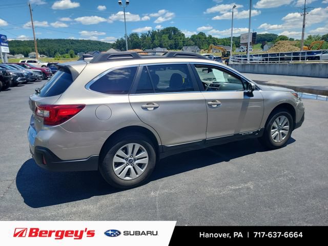 Used 2019 Subaru Outback 2.5i Premium AWD/4WD image 4