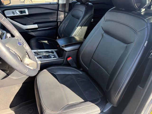 Used 2021 Ford Explorer Limited w/ Hybrid Equipment Group 310A image 9