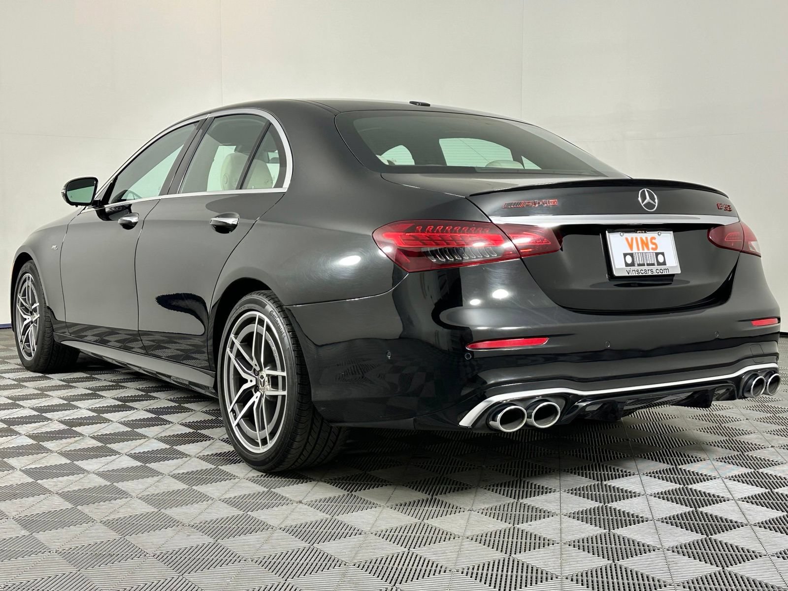 Used 2022 Mercedes-Benz E 53 AMG 4MATIC Sedan image 39