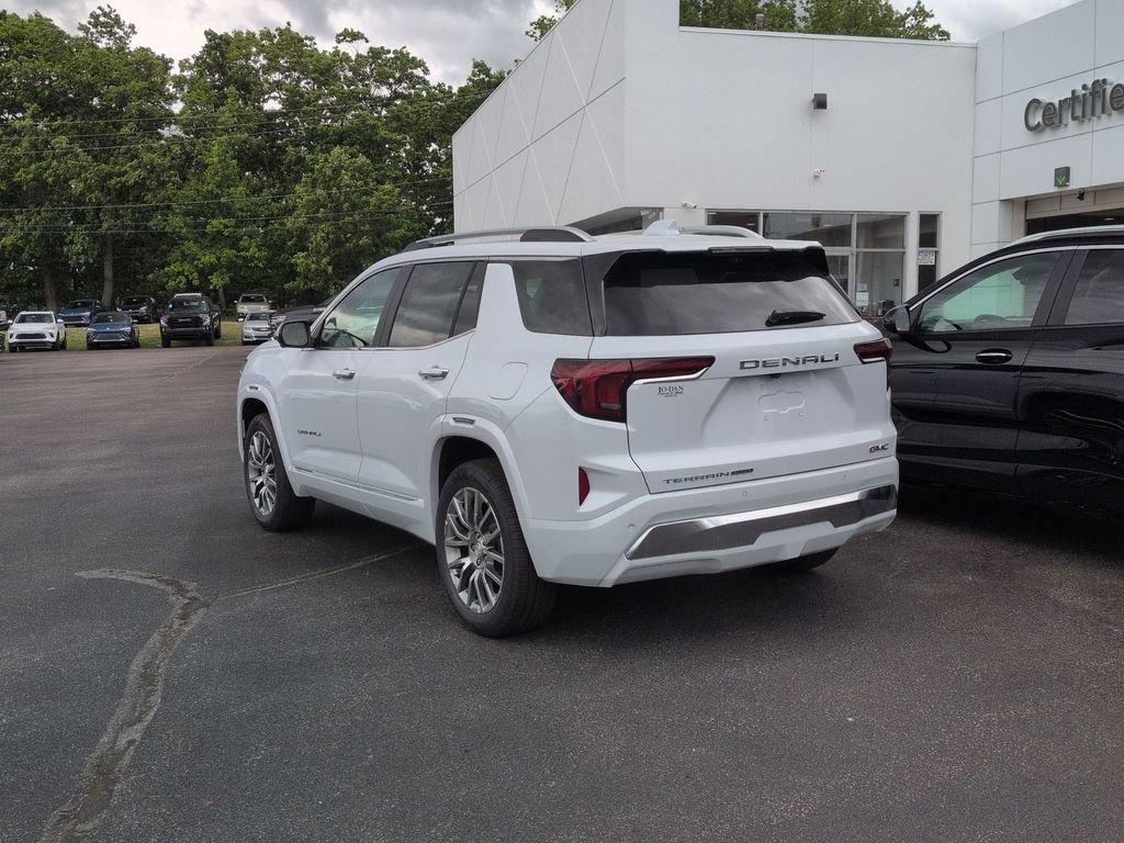 New 2026 GMC Terrain Denali w/ LPO, Floor Liner Package AWD/4WD image 7