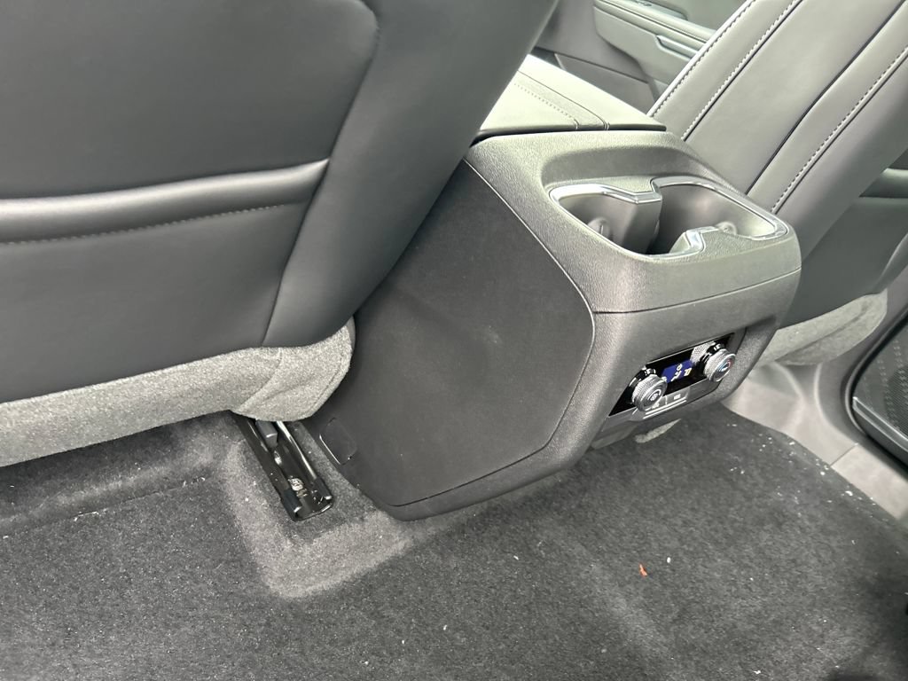New 2026 Buick Enclave Sport Touring w/ Power Package FWD image 24
