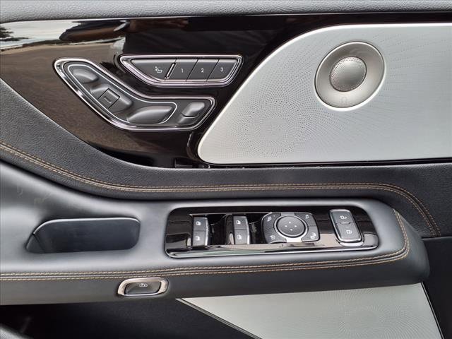 New 2025 Lincoln Aviator Black Label image 13