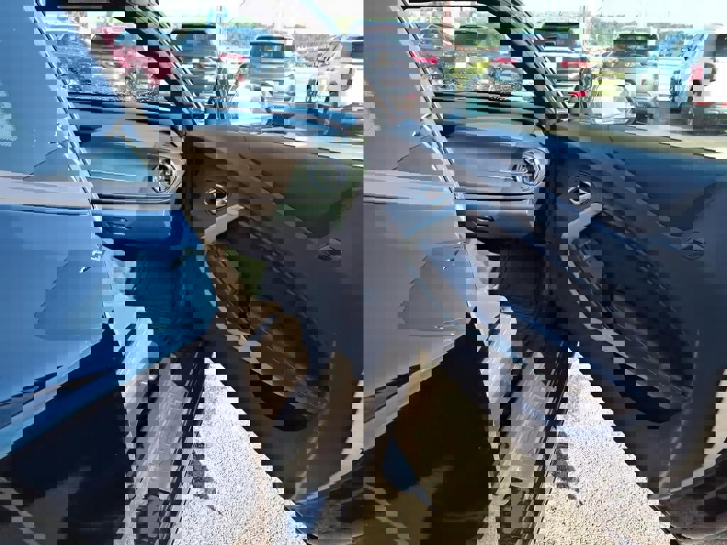 Used 2024 Chevrolet Camaro LT w/ RS Package image 22