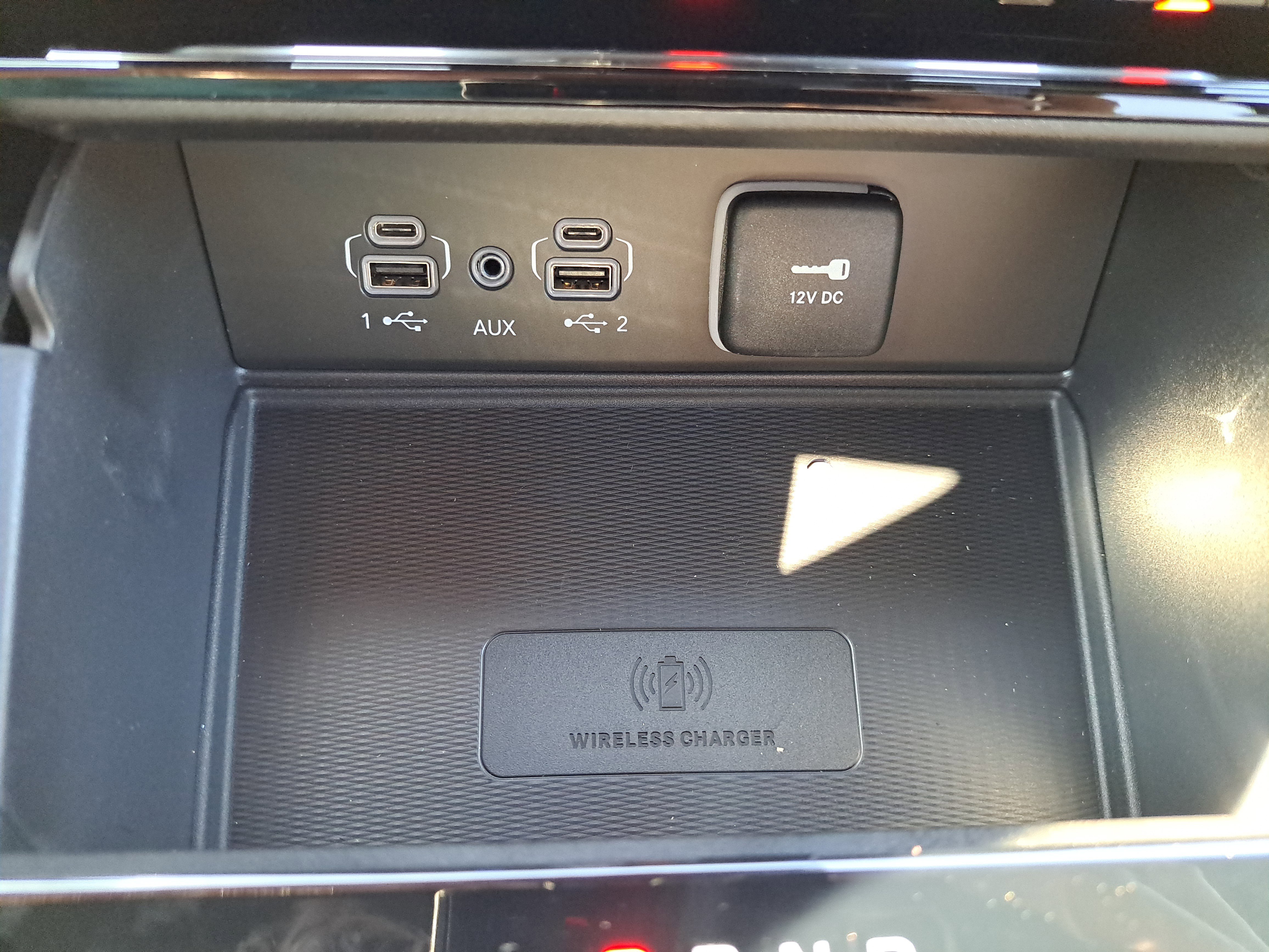 New 2025 Jeep Grand Cherokee Limited w/ Luxury Tech Group II image 31