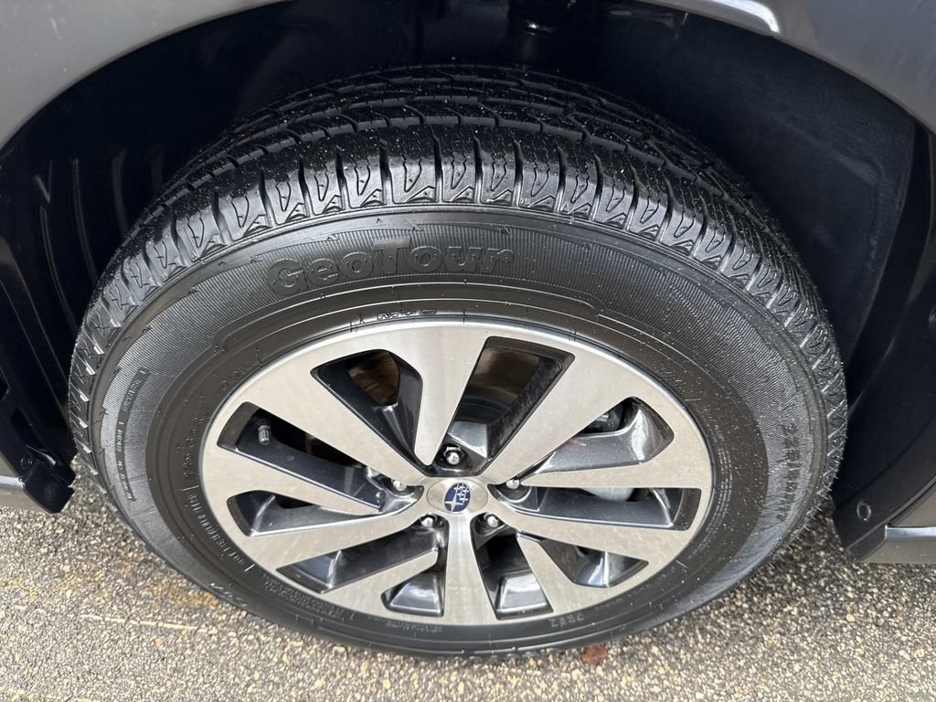 Used 2020 Subaru Outback Premium AWD/4WD image 11