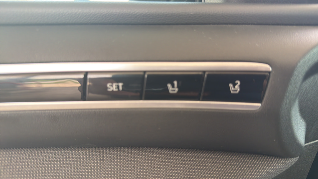 Used 2023 Hyundai Tucson Limited AWD/4WD image 26