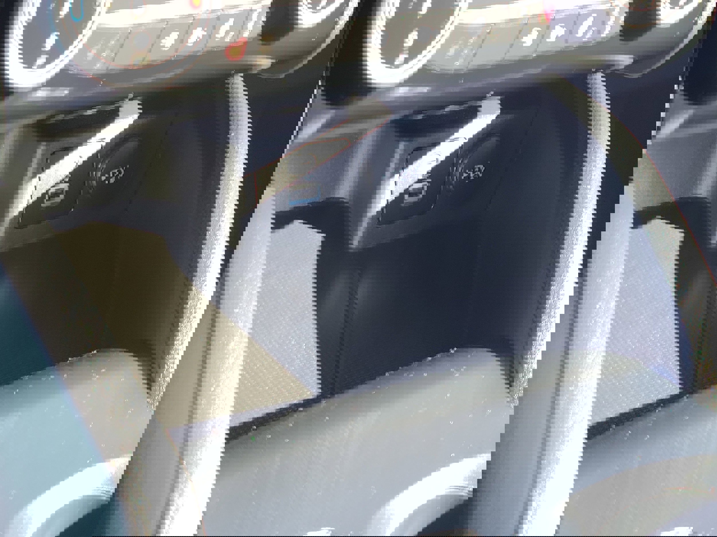 Certified 2022 Ford Escape SE w/ SE Sport Appearance Package image 31