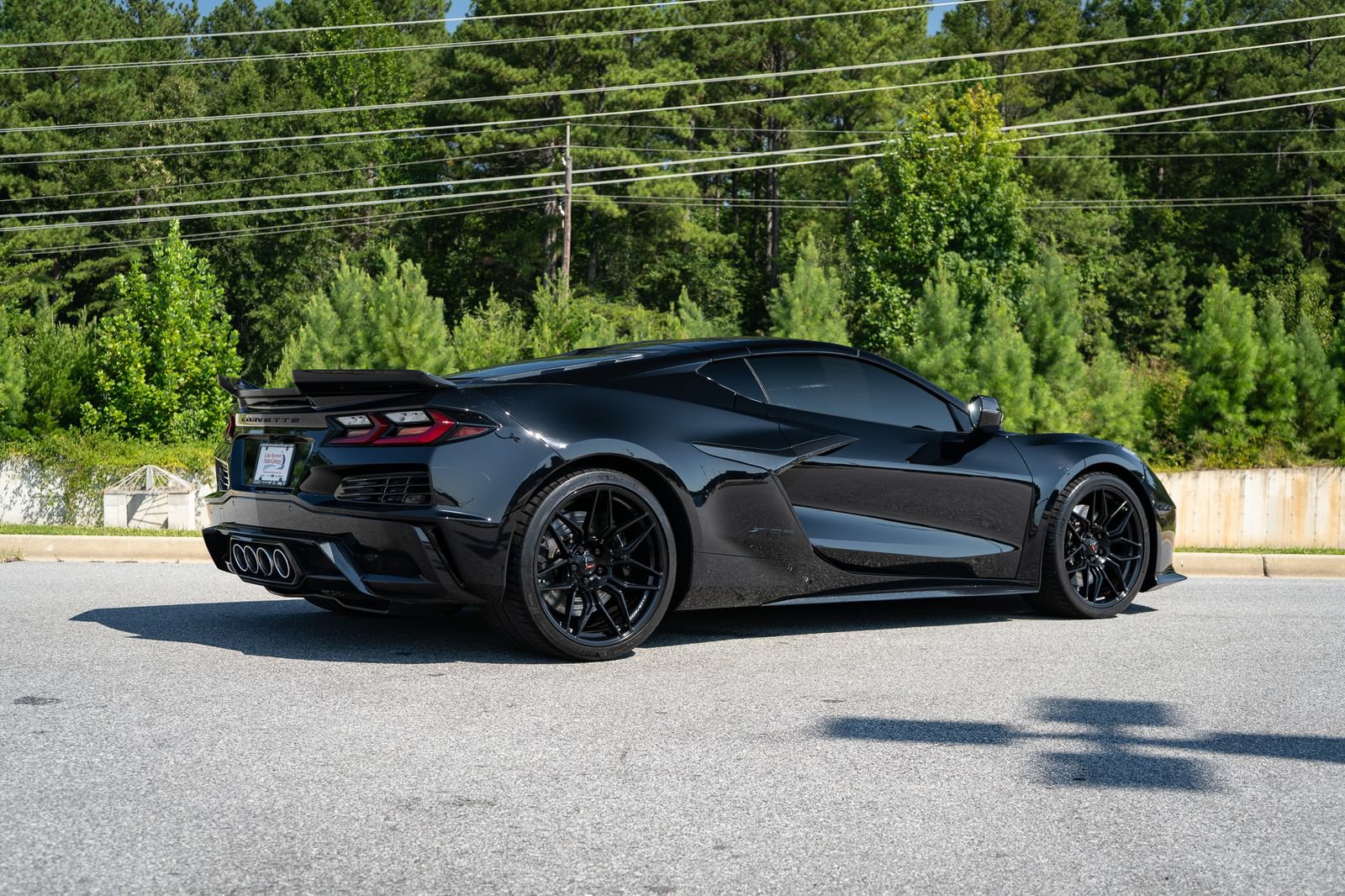 Used 2023 Chevrolet Corvette Z06 RWD image 39