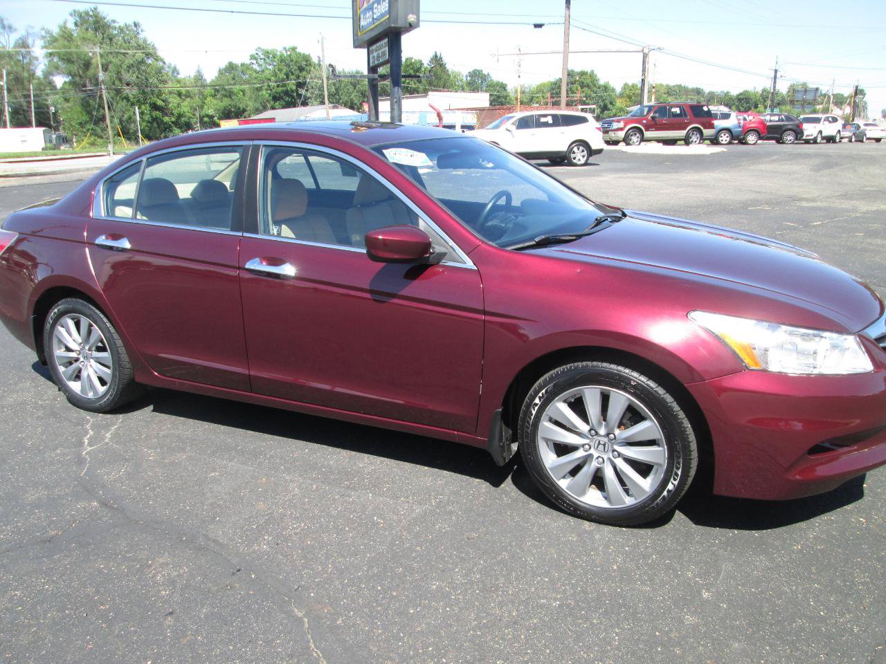 Used 2011 Honda Accord EX-L image 8