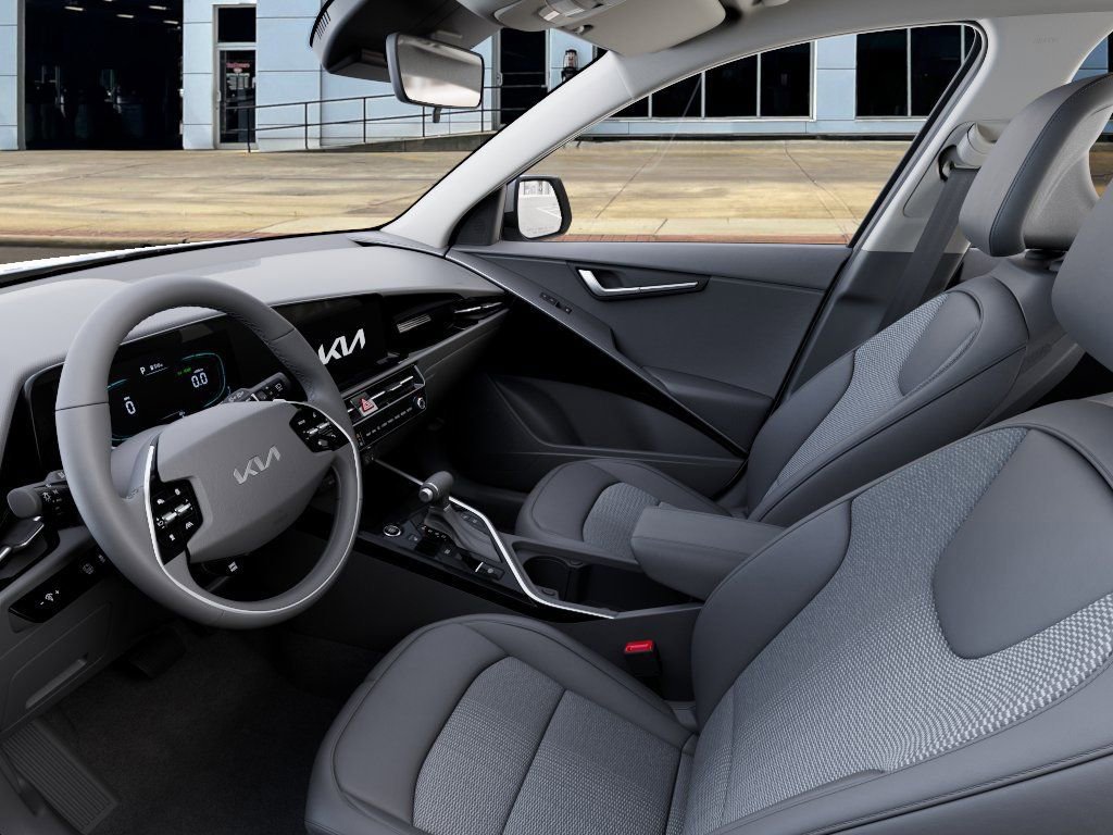 New 2026 Kia Niro EX FWD image 19