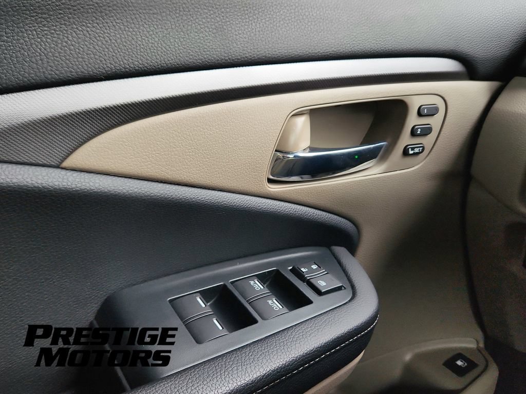 Used 2023 Honda Ridgeline RTL-E image 13