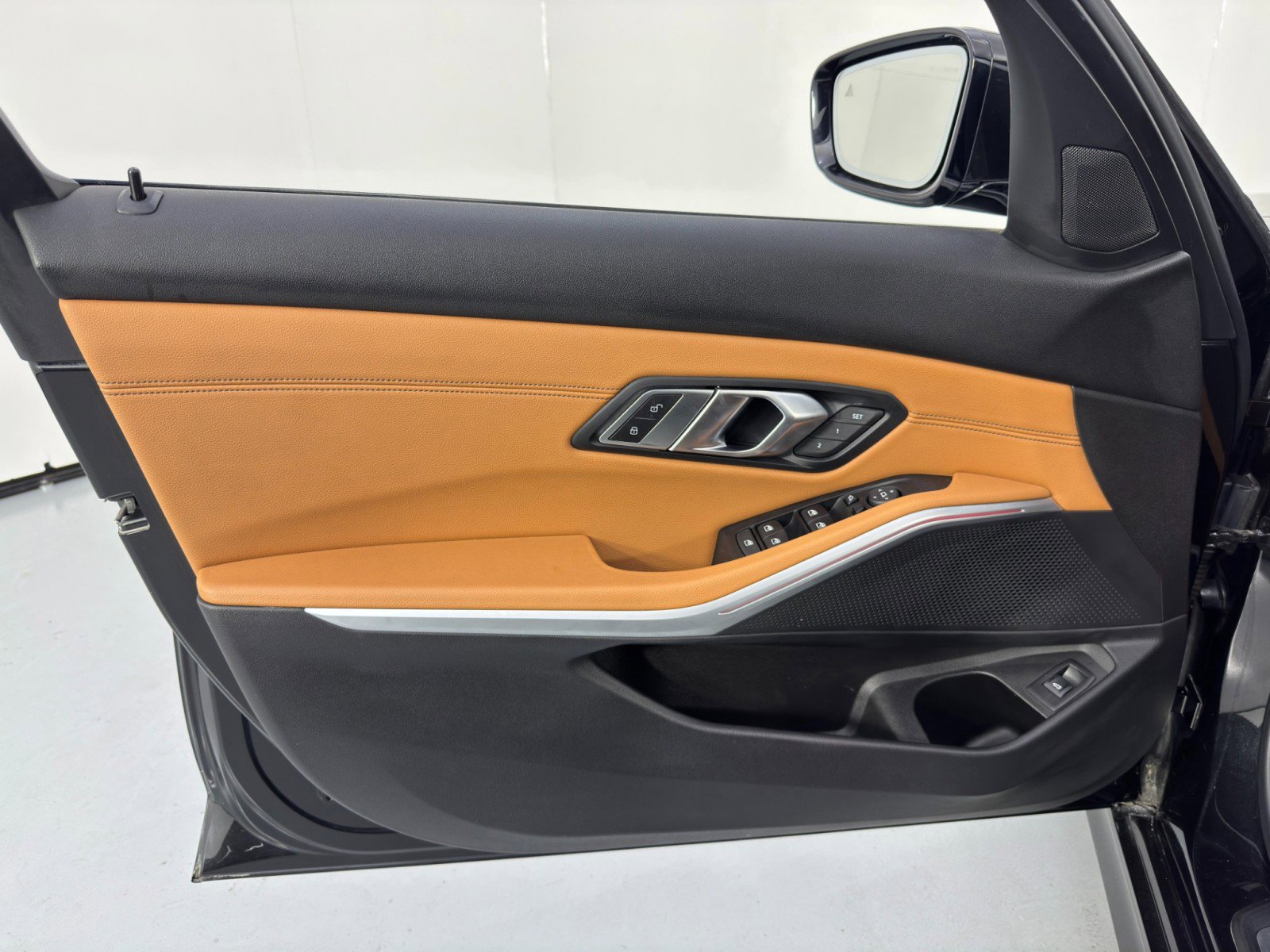 Used 2020 BMW 330i xDrive Sedan w/ Premium Package image 37