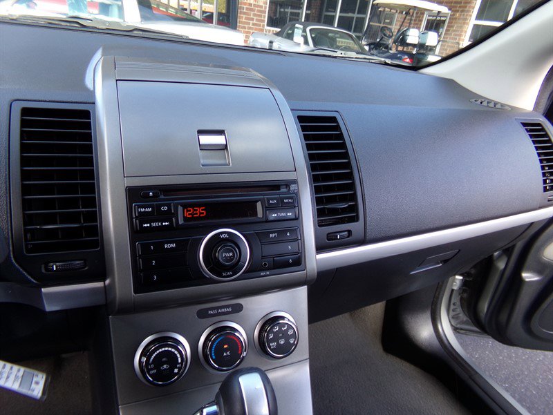 Used 2011 Nissan Sentra 2.0 image 35