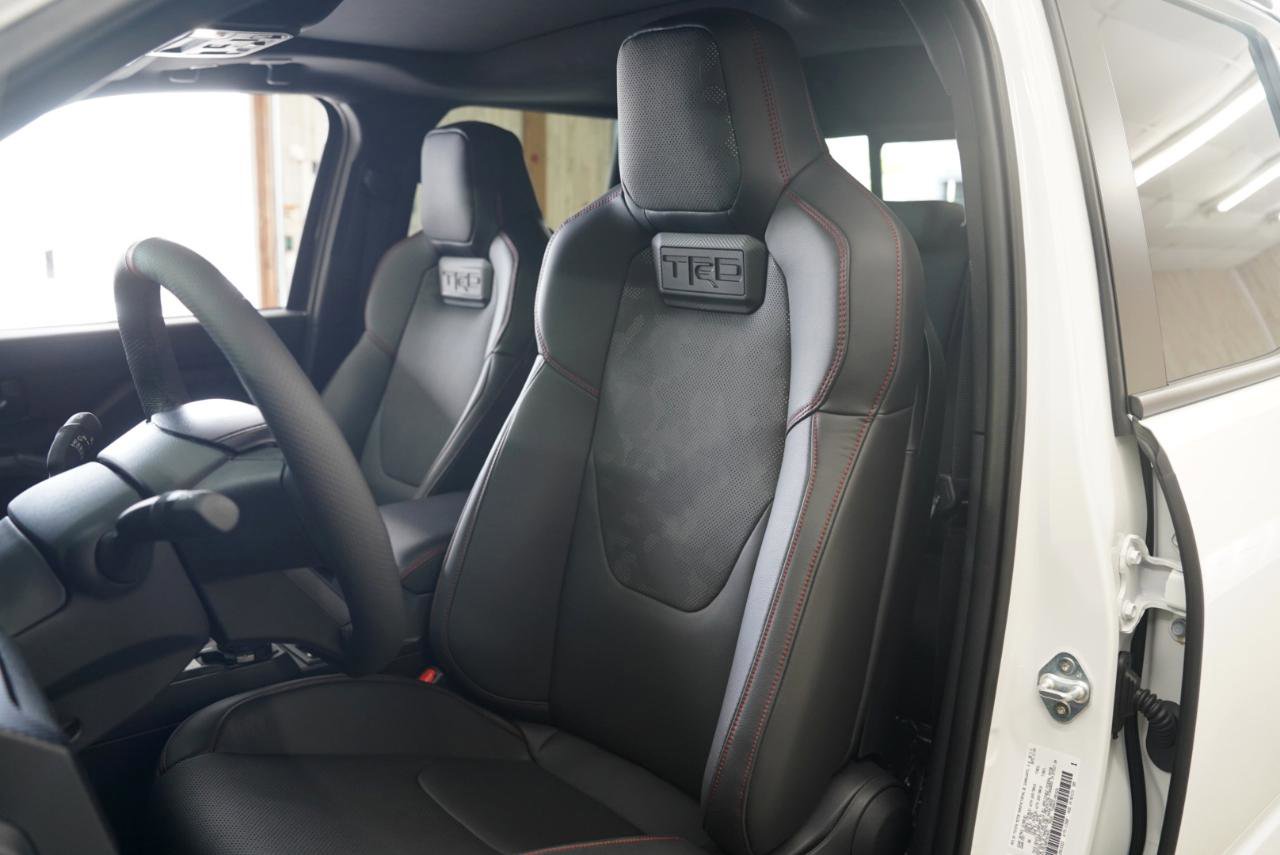 Used 2024 Toyota Tacoma TRD Pro AWD/4WD image 27