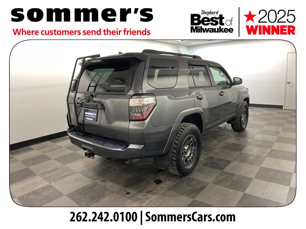 Used 2020 Toyota 4Runner SR5 image 5