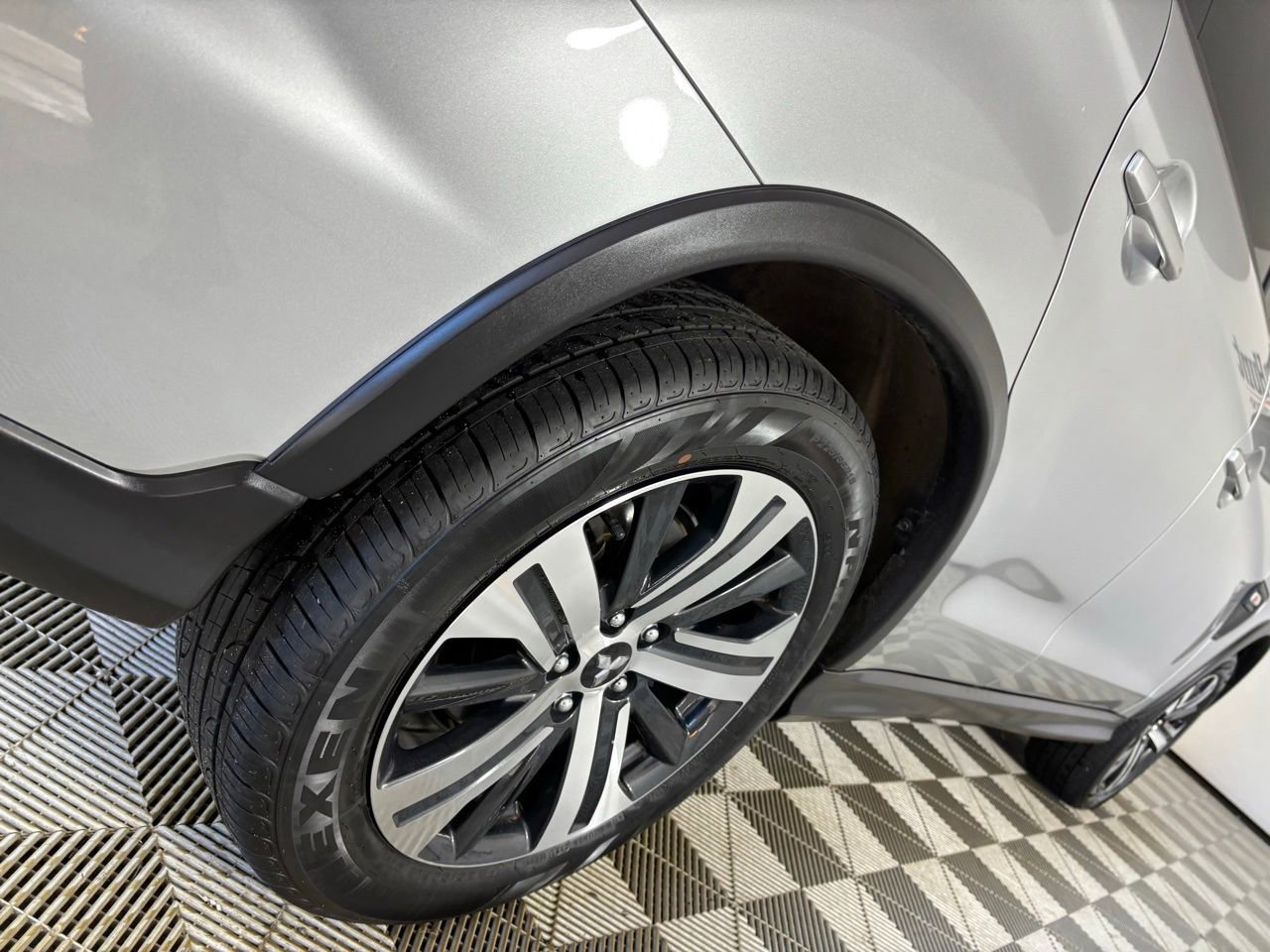 Used 2025 Mitsubishi Outlander Sport AWD image 30