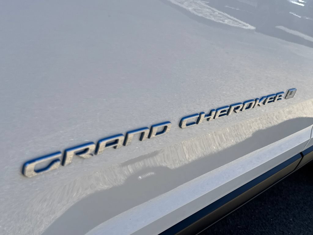Certified 2024 Jeep Grand Cherokee Limited 4xe AWD/4WD image 8