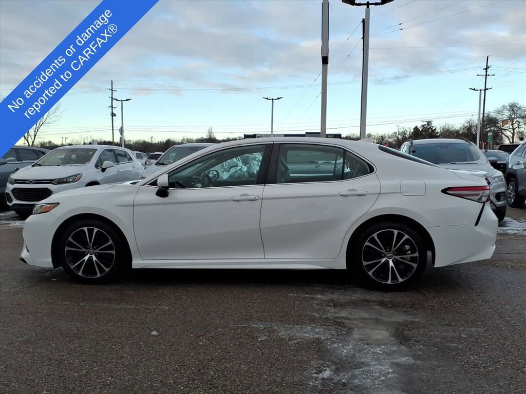 Used 2019 Toyota Camry SE image 8