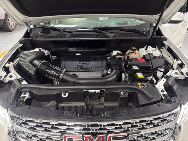 Used 2023 GMC Acadia Denali w/ Denali Ultimate Package AWD/4WD image 43