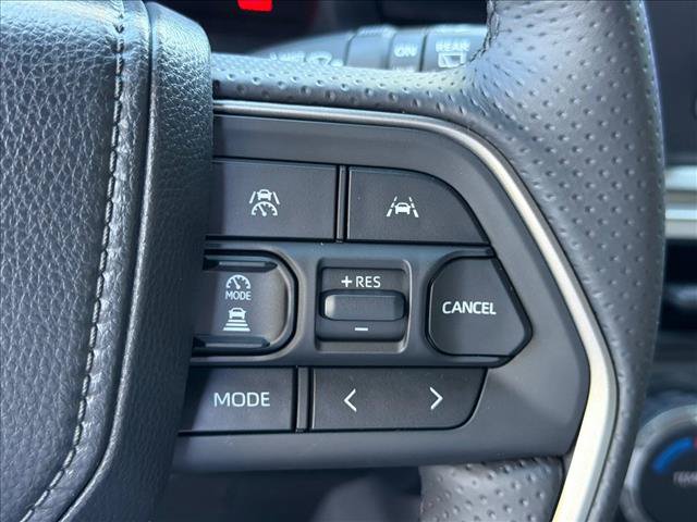 New 2026 Toyota 4Runner SR5 AWD/4WD image 25