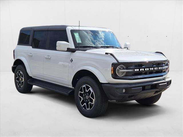 New 2025 Ford Bronco Outer Banks image 6