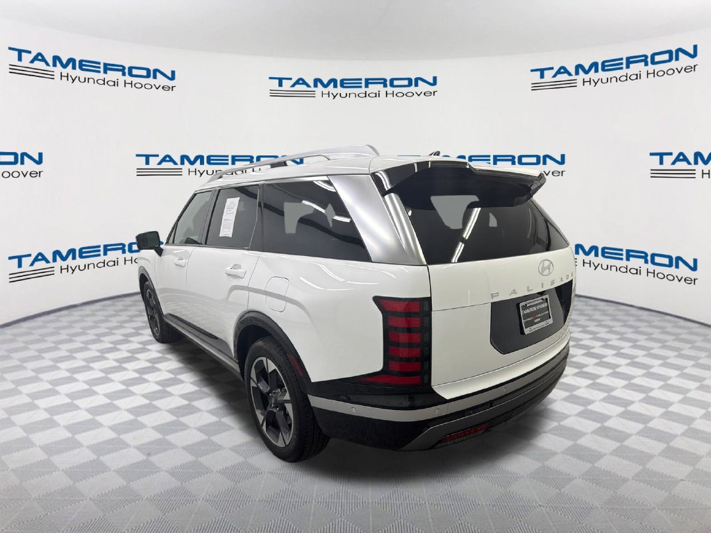 Certified 2026 Hyundai Palisade Limited FWD image 3