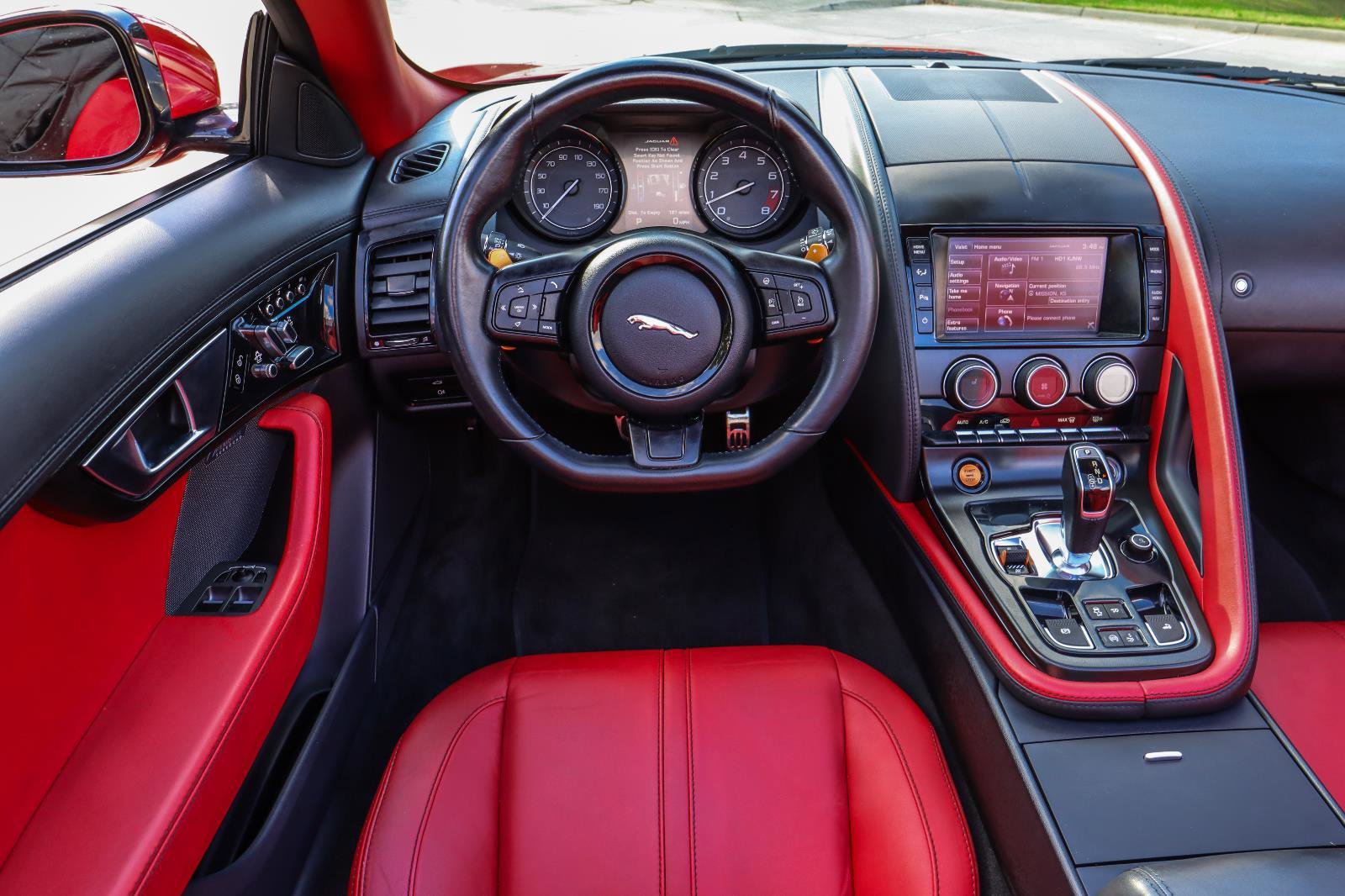 Used 2014 Jaguar F-TYPE S image 28