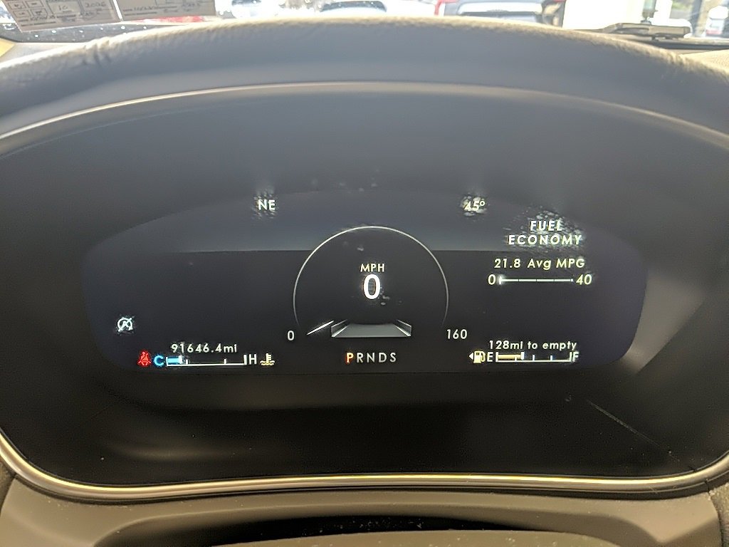 Used 2019 Lincoln Nautilus Reserve image 24