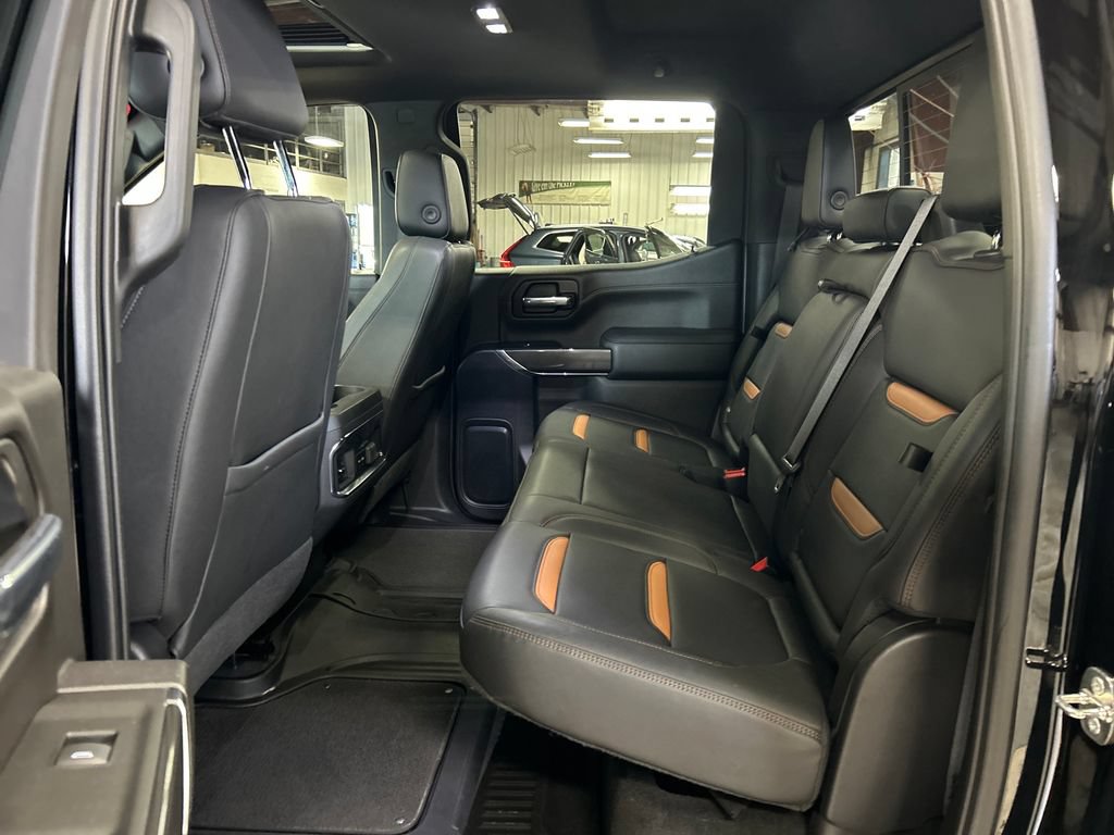Used 2022 GMC Sierra 1500 AT4 w/ AT4 Premium Package AWD/4WD image 21