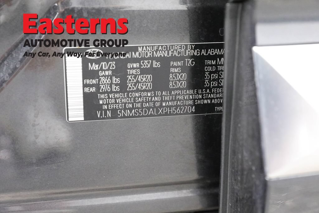 Used 2023 Hyundai Santa Fe Calligraphy AWD/4WD image 38