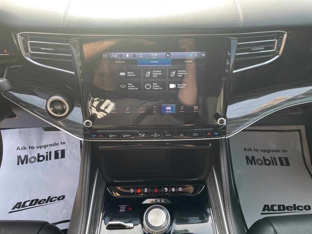 Used 2022 Jeep Wagoneer Series II w/ Rear Seat Video Group 1 image 19