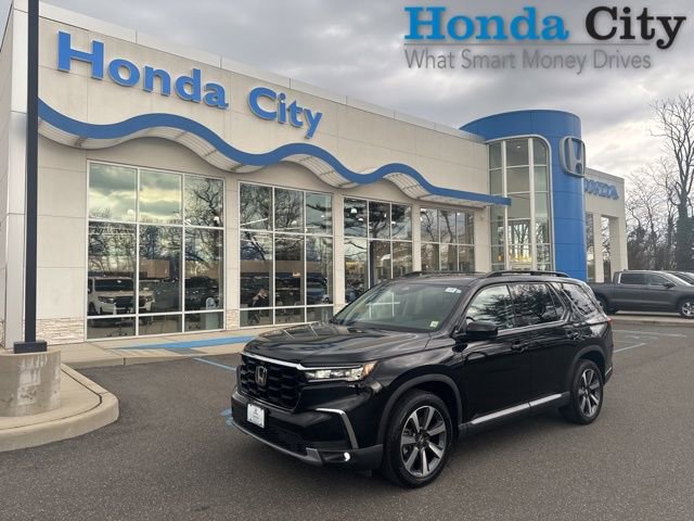 Certified 2023 Honda Pilot Elite image 1