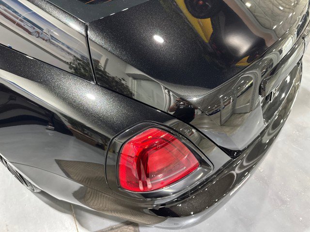Used 2014 Rolls-Royce Wraith image 33