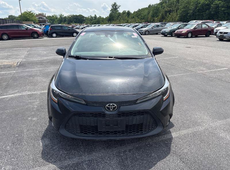 Used 2020 Toyota Corolla LE w/ LE Convenience Package FWD image 3