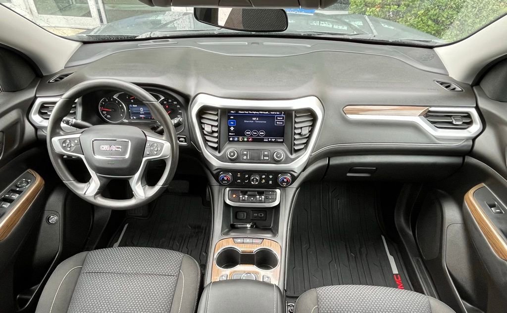 Certified 2023 GMC Acadia SLE w/ Driver Convenience Package image 19