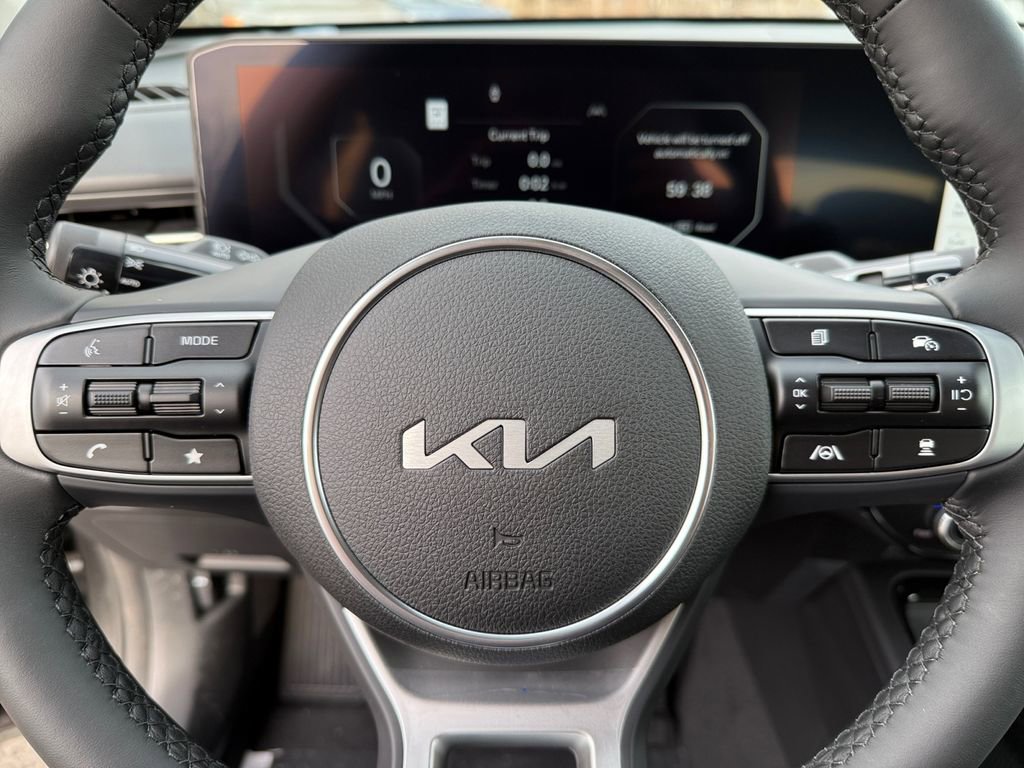 New 2026 Kia K5 EX image 21