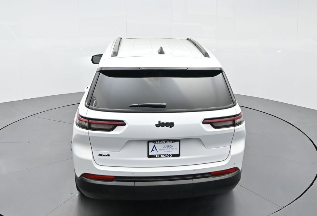 New 2025 Jeep Grand Cherokee L Altitude image 52