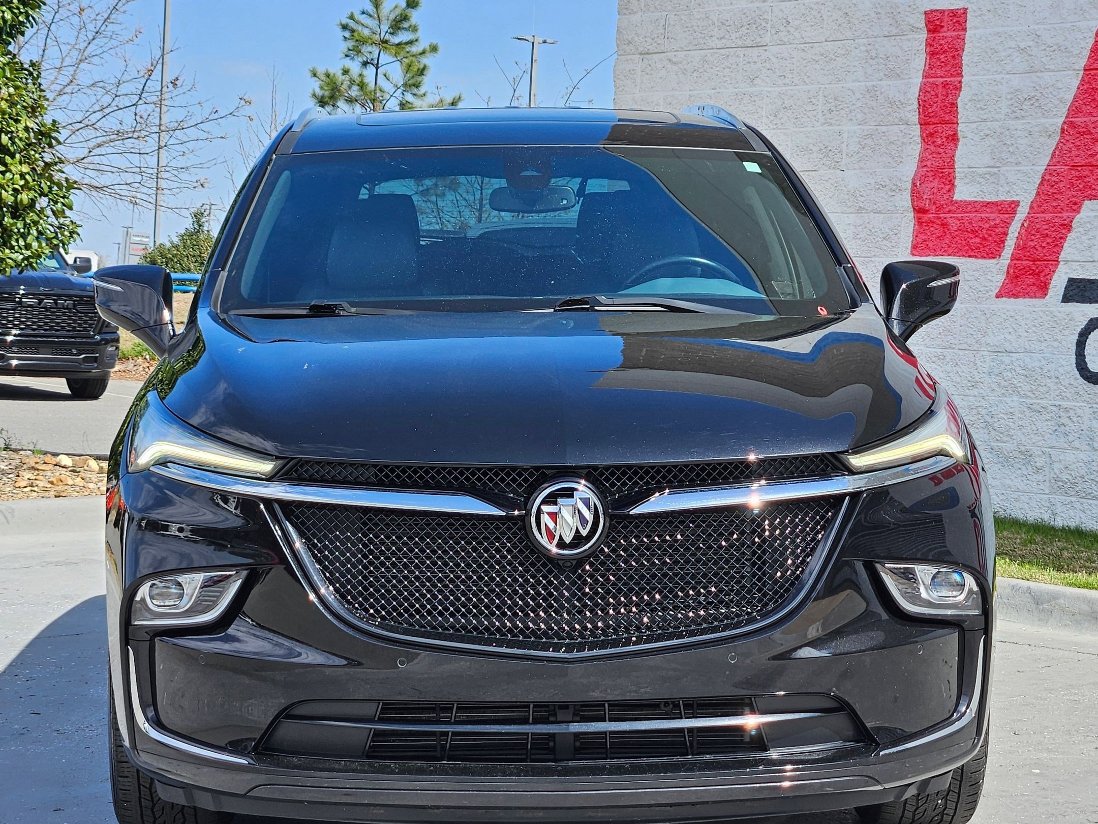 Used 2023 Buick Enclave Essence w/ Experience Buick Package image 2