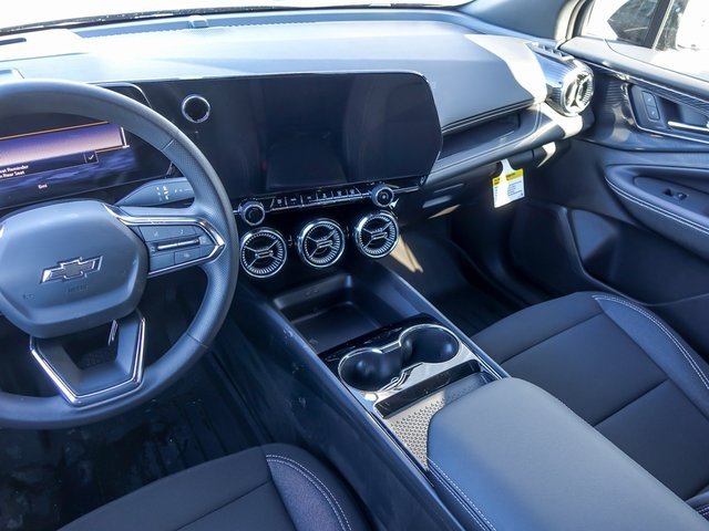 New 2026 Chevrolet Blazer EV LT image 17