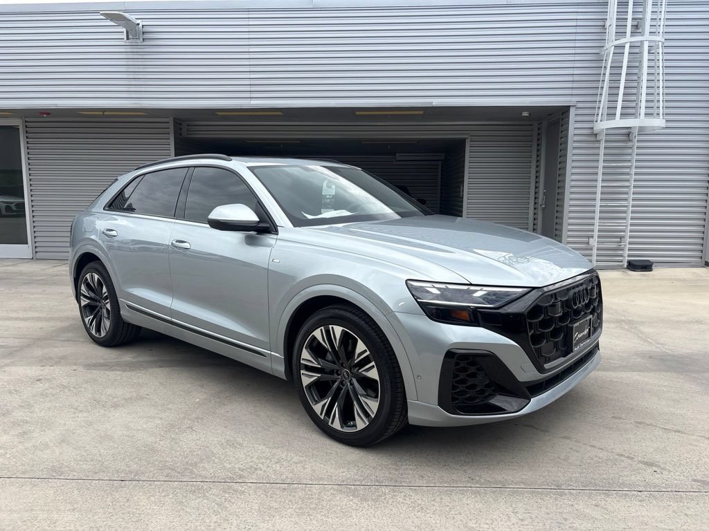 New 2026 Audi Q8 Premium Plus AWD/4WD image 3