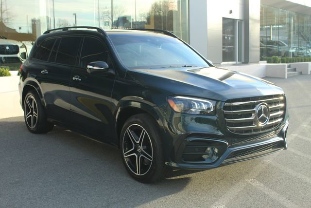 Used 2024 Mercedes-Benz GLS 450 4MATIC image 10