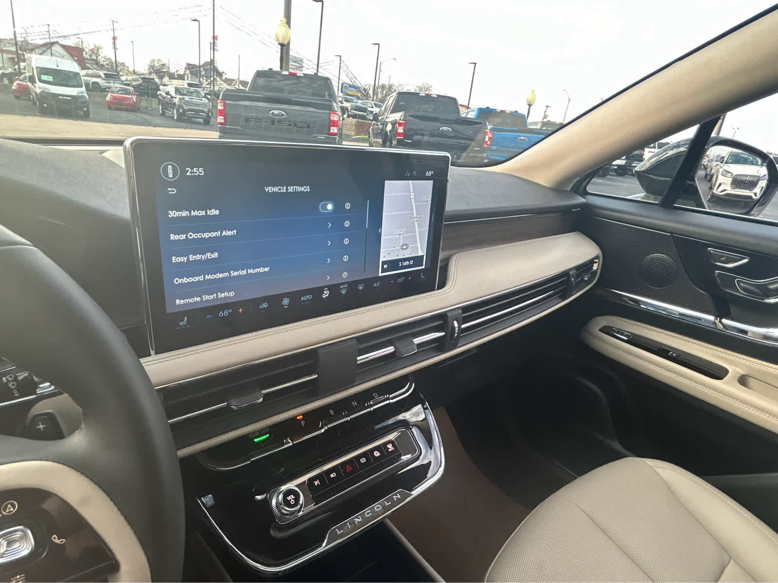 Used 2025 Lincoln Corsair Grand Touring image 39