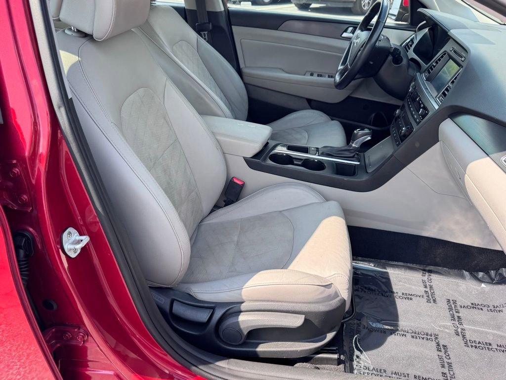 Used 2017 Hyundai Sonata Sport w/ Value Edition Package 02 FWD image 27