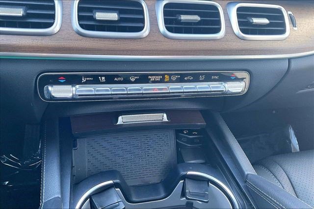 Used 2021 Mercedes-Benz GLE 450 4MATIC image 37