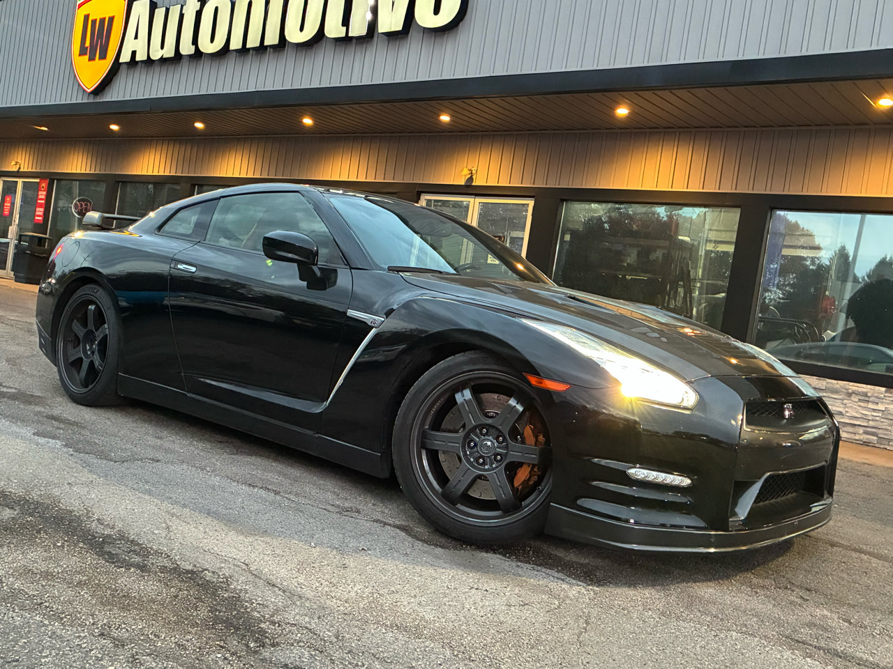 Used 2016 Nissan GT-R Black Edition