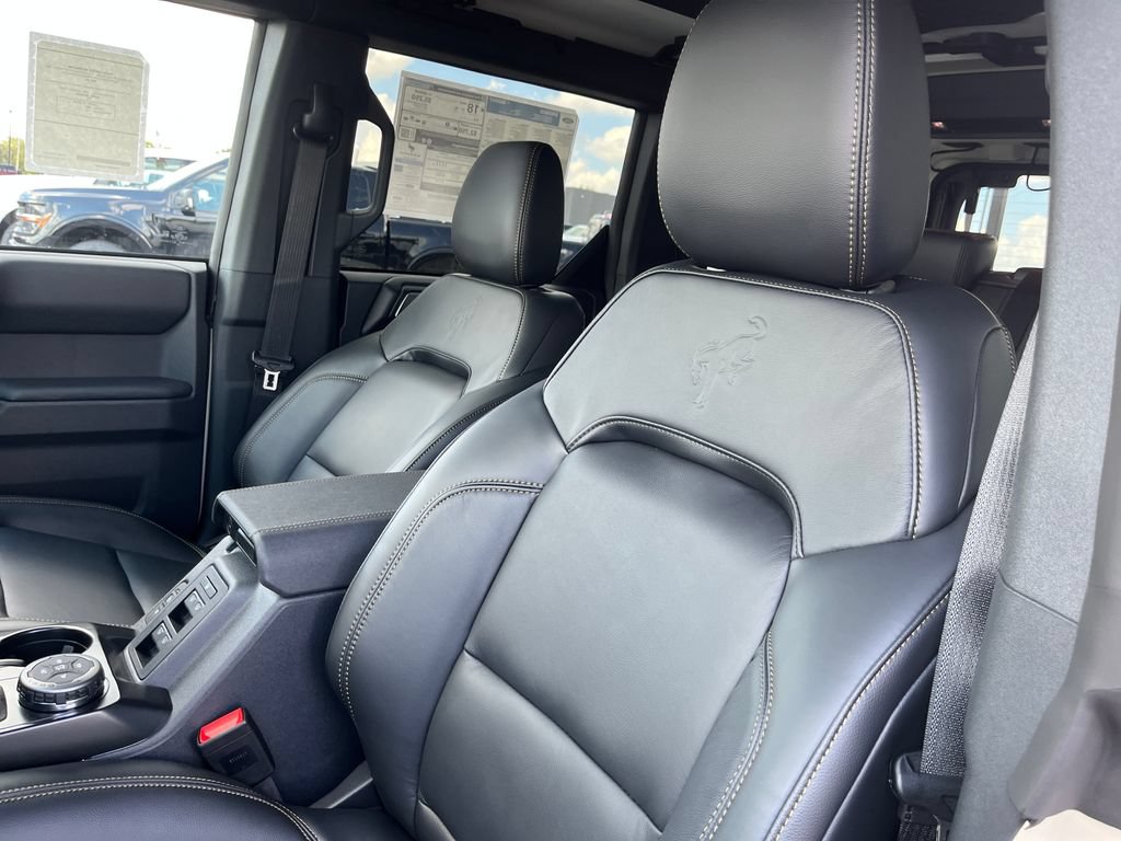 New 2026 Ford Bronco Badlands AWD/4WD image 12