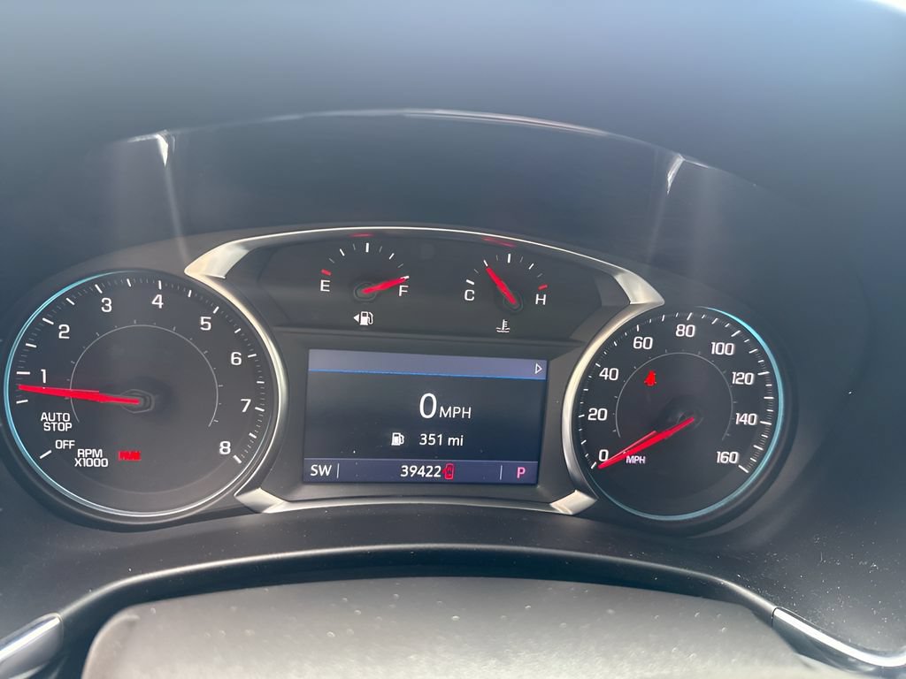 Used 2023 Chevrolet Equinox Premier AWD/4WD image 23