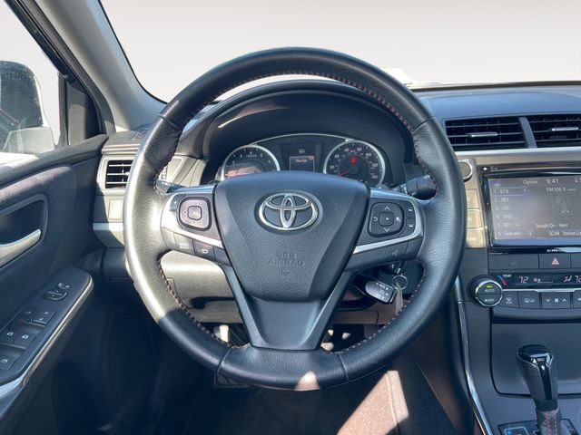 Used 2016 Toyota Camry XSE w/ Moonroof Package FWD image 12