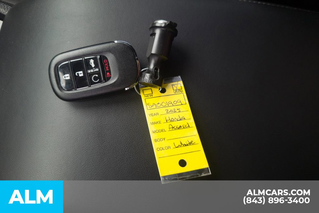Used 2025 Honda Accord Sport image 21