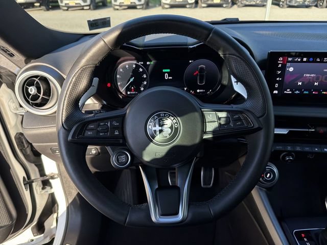 Used 2024 Alfa Romeo Tonale Veloce AWD/4WD image 18